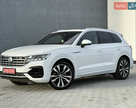 Белый Фольксваген Туарег, объемом двигателя 3 л и пробегом 156 тыс. км за 45999 $, фото 19 на Automoto.ua