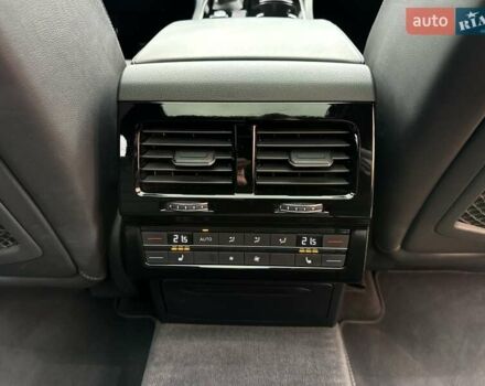 Білий Фольксваген Туарег, об'ємом двигуна 2.97 л та пробігом 141 тис. км за 51999 $, фото 65 на Automoto.ua