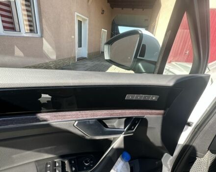 Белый Фольксваген Туарег, объемом двигателя 3 л и пробегом 165 тыс. км за 43500 $, фото 14 на Automoto.ua