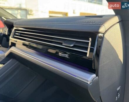 Белый Фольксваген Туарег, объемом двигателя 2.97 л и пробегом 103 тыс. км за 59500 $, фото 48 на Automoto.ua