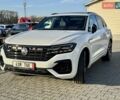 Белый Фольксваген Туарег, объемом двигателя 2.97 л и пробегом 103 тыс. км за 59500 $, фото 1 на Automoto.ua