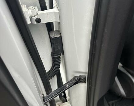 Білий Фольксваген Туарег, об'ємом двигуна 3 л та пробігом 95 тис. км за 53500 $, фото 80 на Automoto.ua