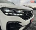 Білий Фольксваген Туарег, об'ємом двигуна 2.97 л та пробігом 148 тис. км за 53500 $, фото 51 на Automoto.ua