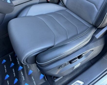 Фольксваген Туарег 2020 у Рівному на Automoto.ua Білий Фольксваген Туарег, об'ємом двигуна 3 л та пробігом 110 тис. км за 57400 $, фото 17 на Automoto.ua