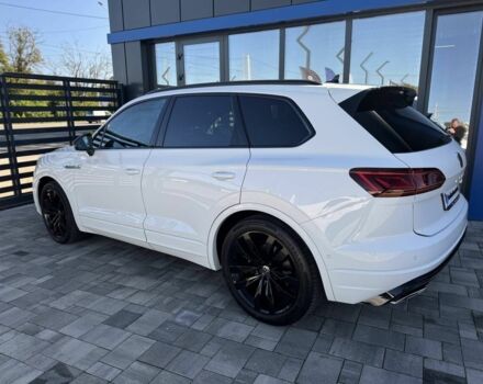 Фольксваген Туарег 2020 у Рівному на Automoto.ua Білий Фольксваген Туарег, об'ємом двигуна 3 л та пробігом 110 тис. км за 57400 $, фото 9 на Automoto.ua