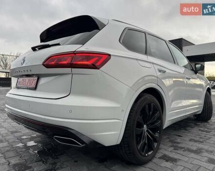 Білий Фольксваген Туарег, об'ємом двигуна 2.97 л та пробігом 148 тис. км за 53500 $, фото 8 на Automoto.ua