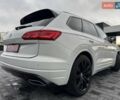 Білий Фольксваген Туарег, об'ємом двигуна 2.97 л та пробігом 148 тис. км за 53500 $, фото 8 на Automoto.ua