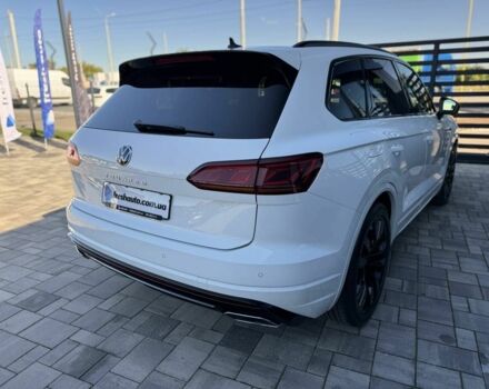 Фольксваген Туарег 2020 у Рівному на Automoto.ua Білий Фольксваген Туарег, об'ємом двигуна 3 л та пробігом 110 тис. км за 57400 $, фото 11 на Automoto.ua