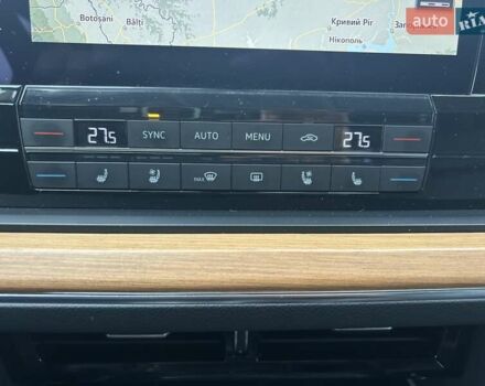 Білий Фольксваген Туарег, об'ємом двигуна 3 л та пробігом 95 тис. км за 53500 $, фото 101 на Automoto.ua