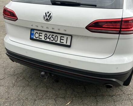 Білий Фольксваген Туарег, об'ємом двигуна 3 л та пробігом 95 тис. км за 53500 $, фото 36 на Automoto.ua