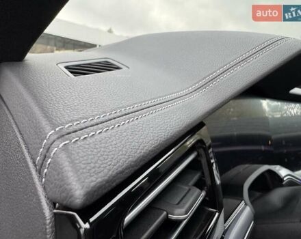 Білий Фольксваген Туарег, об'ємом двигуна 2.97 л та пробігом 148 тис. км за 53500 $, фото 32 на Automoto.ua