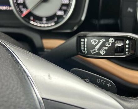 Білий Фольксваген Туарег, об'ємом двигуна 3 л та пробігом 95 тис. км за 53500 $, фото 23 на Automoto.ua