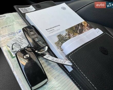 Белый Фольксваген Туарег, объемом двигателя 2.97 л и пробегом 148 тыс. км за 54500 $, фото 55 на Automoto.ua