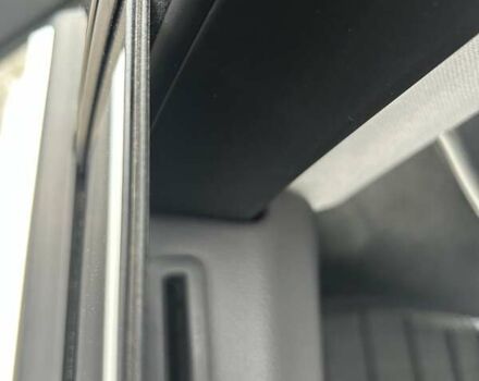 Білий Фольксваген Туарег, об'ємом двигуна 3 л та пробігом 95 тис. км за 53500 $, фото 77 на Automoto.ua