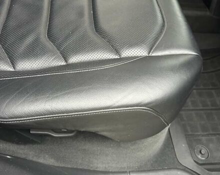 Білий Фольксваген Туарег, об'ємом двигуна 3 л та пробігом 95 тис. км за 53500 $, фото 60 на Automoto.ua