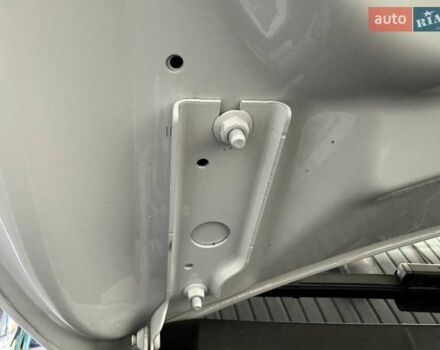 Белый Фольксваген Туарег, объемом двигателя 2.97 л и пробегом 103 тыс. км за 59500 $, фото 65 на Automoto.ua