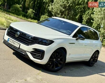 Білий Фольксваген Туарег, об'ємом двигуна 3 л та пробігом 170 тис. км за 42950 $, фото 12 на Automoto.ua