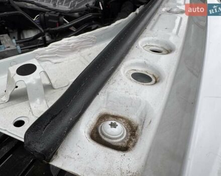 Білий Фольксваген Туарег, об'ємом двигуна 2.97 л та пробігом 148 тис. км за 53500 $, фото 43 на Automoto.ua