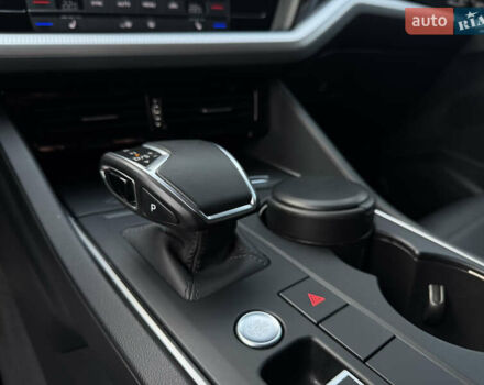 Белый Фольксваген Туарег, объемом двигателя 3 л и пробегом 109 тыс. км за 39700 $, фото 30 на Automoto.ua