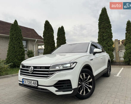 Білий Фольксваген Туарег, об'ємом двигуна 3 л та пробігом 107 тис. км за 42500 $, фото 37 на Automoto.ua