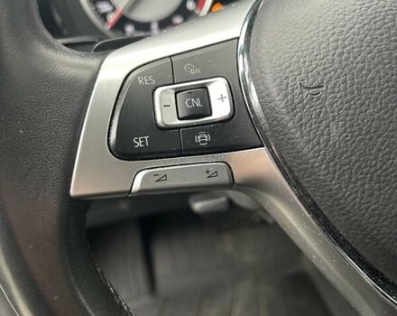 Білий Фольксваген Туарег, об'ємом двигуна 3 л та пробігом 95 тис. км за 53500 $, фото 53 на Automoto.ua