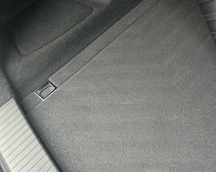 Білий Фольксваген Туарег, об'ємом двигуна 3 л та пробігом 95 тис. км за 53500 $, фото 74 на Automoto.ua