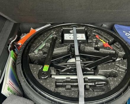 Білий Фольксваген Туарег, об'ємом двигуна 3 л та пробігом 95 тис. км за 53500 $, фото 73 на Automoto.ua