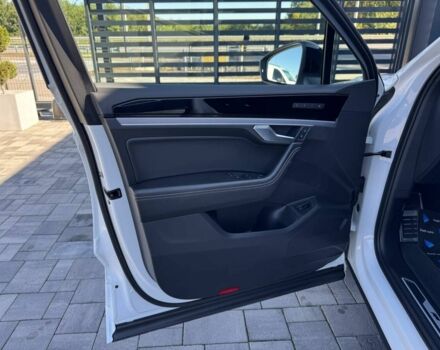 Фольксваген Туарег 2020 у Рівному на Automoto.ua Білий Фольксваген Туарег, об'ємом двигуна 3 л та пробігом 110 тис. км за 57400 $, фото 12 на Automoto.ua