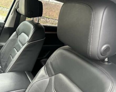 Білий Фольксваген Туарег, об'ємом двигуна 3 л та пробігом 95 тис. км за 53500 $, фото 90 на Automoto.ua