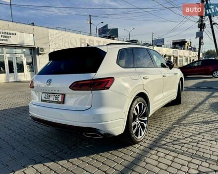 Белый Фольксваген Туарег, объемом двигателя 2.97 л и пробегом 103 тыс. км за 59500 $, фото 7 на Automoto.ua