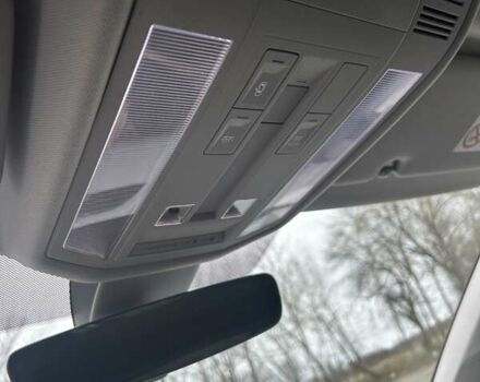 Білий Фольксваген Туарег, об'ємом двигуна 3 л та пробігом 95 тис. км за 53500 $, фото 93 на Automoto.ua