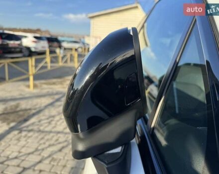 Белый Фольксваген Туарег, объемом двигателя 2.97 л и пробегом 103 тыс. км за 59500 $, фото 17 на Automoto.ua