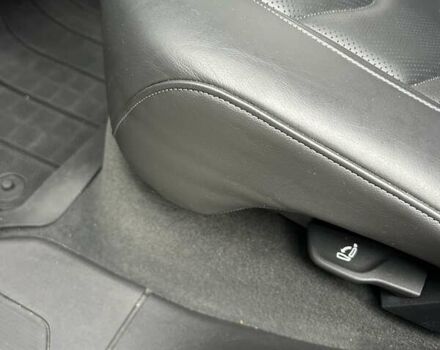 Білий Фольксваген Туарег, об'ємом двигуна 3 л та пробігом 95 тис. км за 53500 $, фото 59 на Automoto.ua