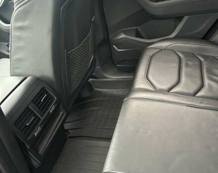 Білий Фольксваген Туарег, об'ємом двигуна 3 л та пробігом 95 тис. км за 53500 $, фото 84 на Automoto.ua