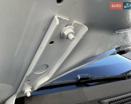 Белый Фольксваген Туарег, объемом двигателя 2.97 л и пробегом 148 тыс. км за 54500 $, фото 47 на Automoto.ua