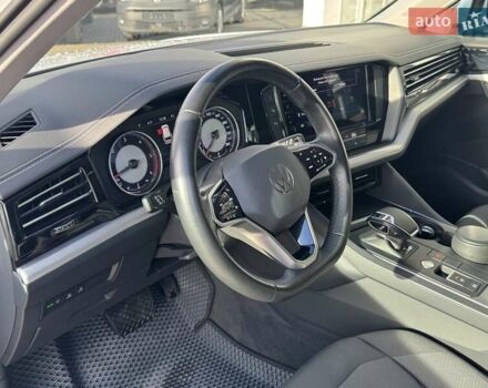 Фольксваген Туарег 2020 у Чернівцях на Automoto.ua Білий Фольксваген Туарег, об'ємом двигуна 3 л та пробігом 190 тис. км за 37800 $, фото 21 на Automoto.ua