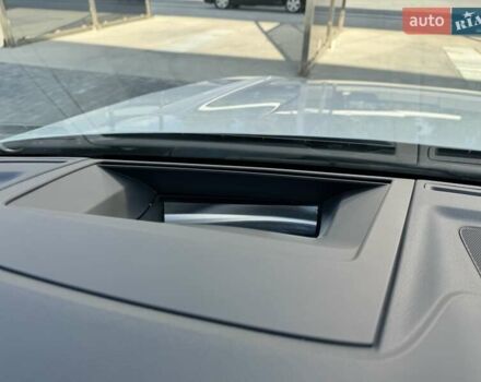 Белый Фольксваген Туарег, объемом двигателя 2.97 л и пробегом 148 тыс. км за 54500 $, фото 27 на Automoto.ua