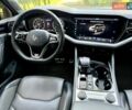 Білий Фольксваген Туарег, об'ємом двигуна 3 л та пробігом 170 тис. км за 42950 $, фото 73 на Automoto.ua