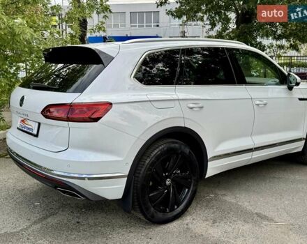 Белый Фольксваген Туарег, объемом двигателя 2.99 л и пробегом 40 тыс. км за 64990 $, фото 12 на Automoto.ua