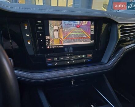 Білий Фольксваген Туарег, об'ємом двигуна 2.97 л та пробігом 48 тис. км за 48999 $, фото 7 на Automoto.ua