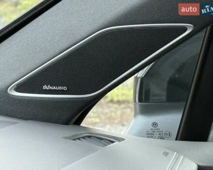 Белый Фольксваген Туарег, объемом двигателя 2.97 л и пробегом 90 тыс. км за 59989 $, фото 57 на Automoto.ua