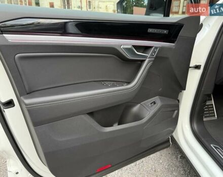 Белый Фольксваген Туарег, объемом двигателя 2.97 л и пробегом 90 тыс. км за 59989 $, фото 64 на Automoto.ua