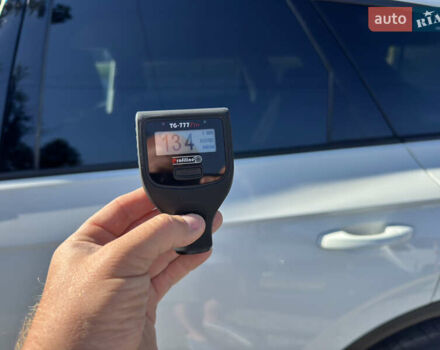 Белый Фольксваген Туарег, объемом двигателя 2 л и пробегом 145 тыс. км за 39950 $, фото 22 на Automoto.ua