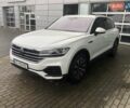 Белый Фольксваген Туарег, объемом двигателя 3 л и пробегом 44 тыс. км за 47000 $, фото 1 на Automoto.ua