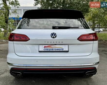 Белый Фольксваген Туарег, объемом двигателя 2.99 л и пробегом 40 тыс. км за 64990 $, фото 15 на Automoto.ua