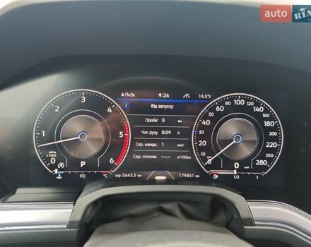 Белый Фольксваген Туарег, объемом двигателя 2.97 л и пробегом 179 тыс. км за 53924 $, фото 14 на Automoto.ua