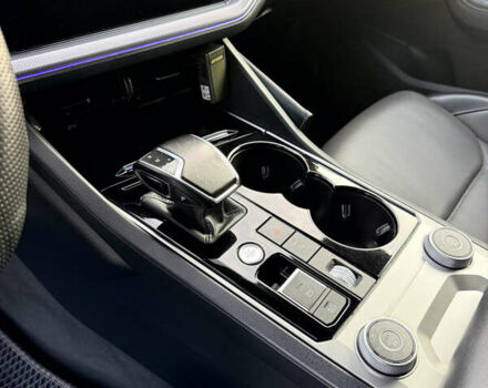 Белый Фольксваген Туарег, объемом двигателя 2.97 л и пробегом 208 тыс. км за 49900 $, фото 8 на Automoto.ua