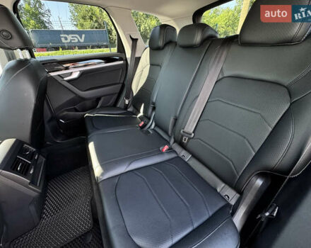 Белый Фольксваген Туарег, объемом двигателя 2 л и пробегом 145 тыс. км за 39950 $, фото 8 на Automoto.ua