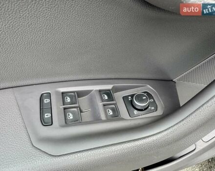 Белый Фольксваген Туарег, объемом двигателя 2.99 л и пробегом 40 тыс. км за 64990 $, фото 23 на Automoto.ua