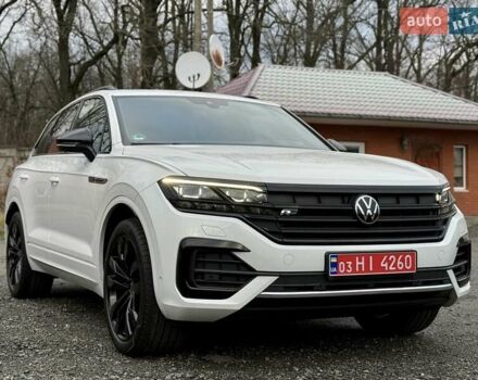 Белый Фольксваген Туарег, объемом двигателя 2.97 л и пробегом 90 тыс. км за 59989 $, фото 11 на Automoto.ua